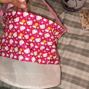 Hello kitty bag!! Like new